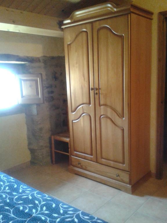 Casa Angrill Hotel Oliana Kamer foto